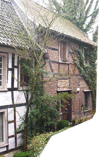 haus-ansicht-1.png haus-ansicht-1.png